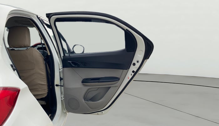 2019 Tata Tiago XZ PETROL, Petrol, Manual, 38,408 km, RHS Rear Door