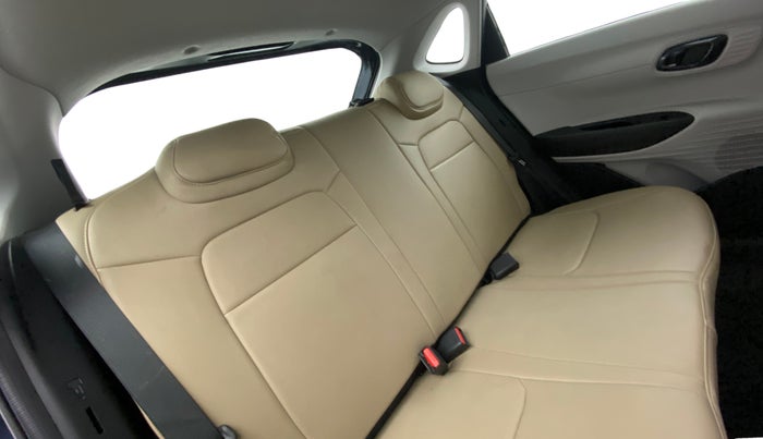 2024 Hyundai NEW I20 Sportz (O) 1.2 IVT, Petrol, Automatic, 9,472 km, Right Side Rear Door Cabin