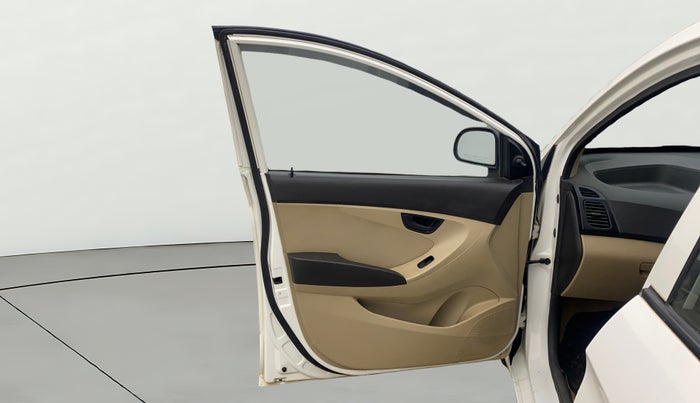 2013 Hyundai Eon ERA +, Petrol, Manual, 52,458 km, LHS Front Door