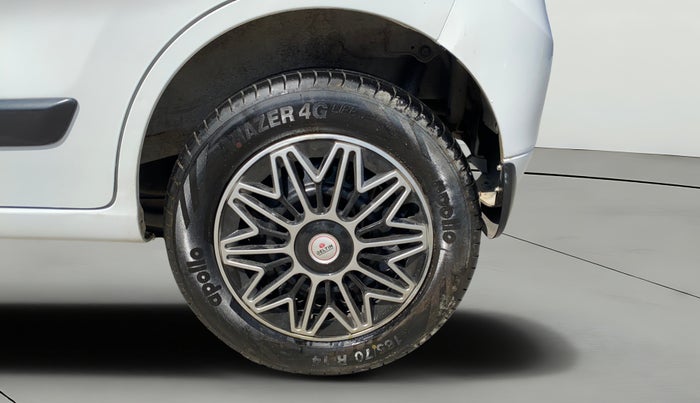 2017 Maruti Wagon R 1.0 VXI, Petrol, Manual, 27,223 km, Left Rear Wheel