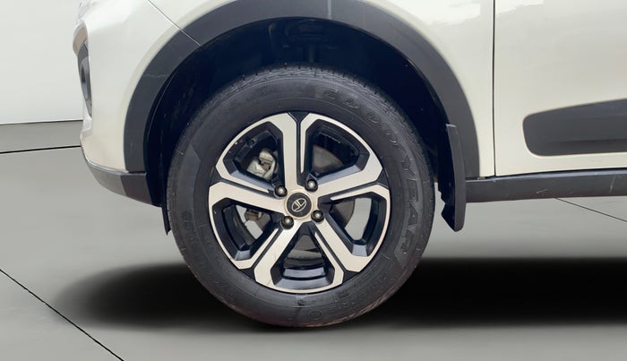2023 Tata NEXON XZ PLUS PETROL, Petrol, Manual, 15,648 km, Left Front Wheel