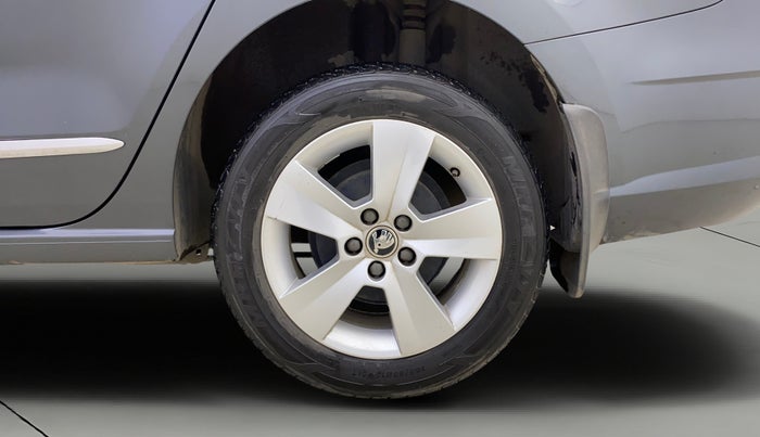 2020 Skoda Rapid AMBITION AT TSI, Petrol, Automatic, 47,837 km, Left Rear Wheel