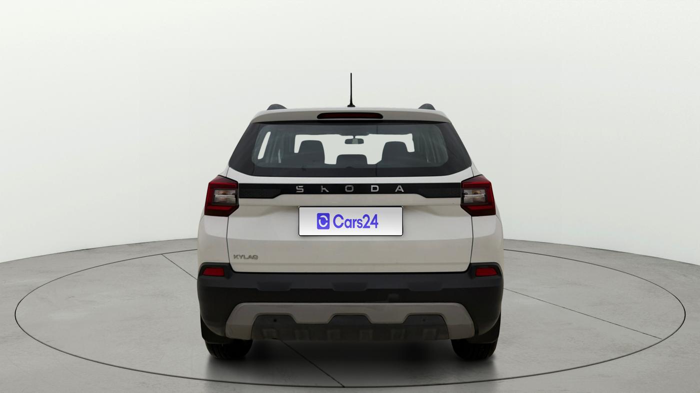 2025 Skoda Kylaq Signature, Petrol, Manual, 19,275 km, Back/Rear