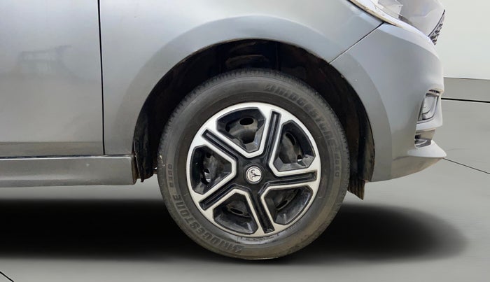 2021 Tata Tiago XT PETROL, Petrol, Manual, 24,537 km, Right Front Wheel