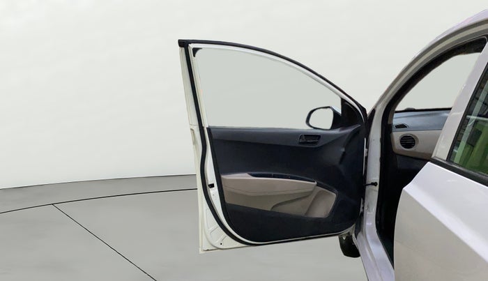 2017 Hyundai Grand i10 MAGNA 1.2 KAPPA VTVT, Petrol, Manual, 48,174 km, LHS Front Door