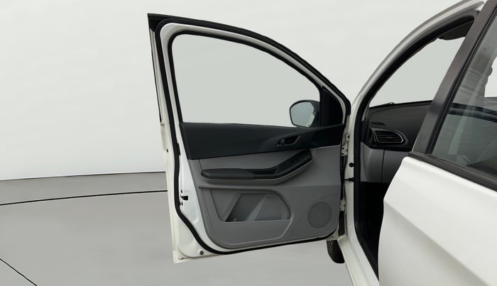 2023 Tata Tiago XTA PETROL, Petrol, Automatic, 8,504 km, LHS Front Door
