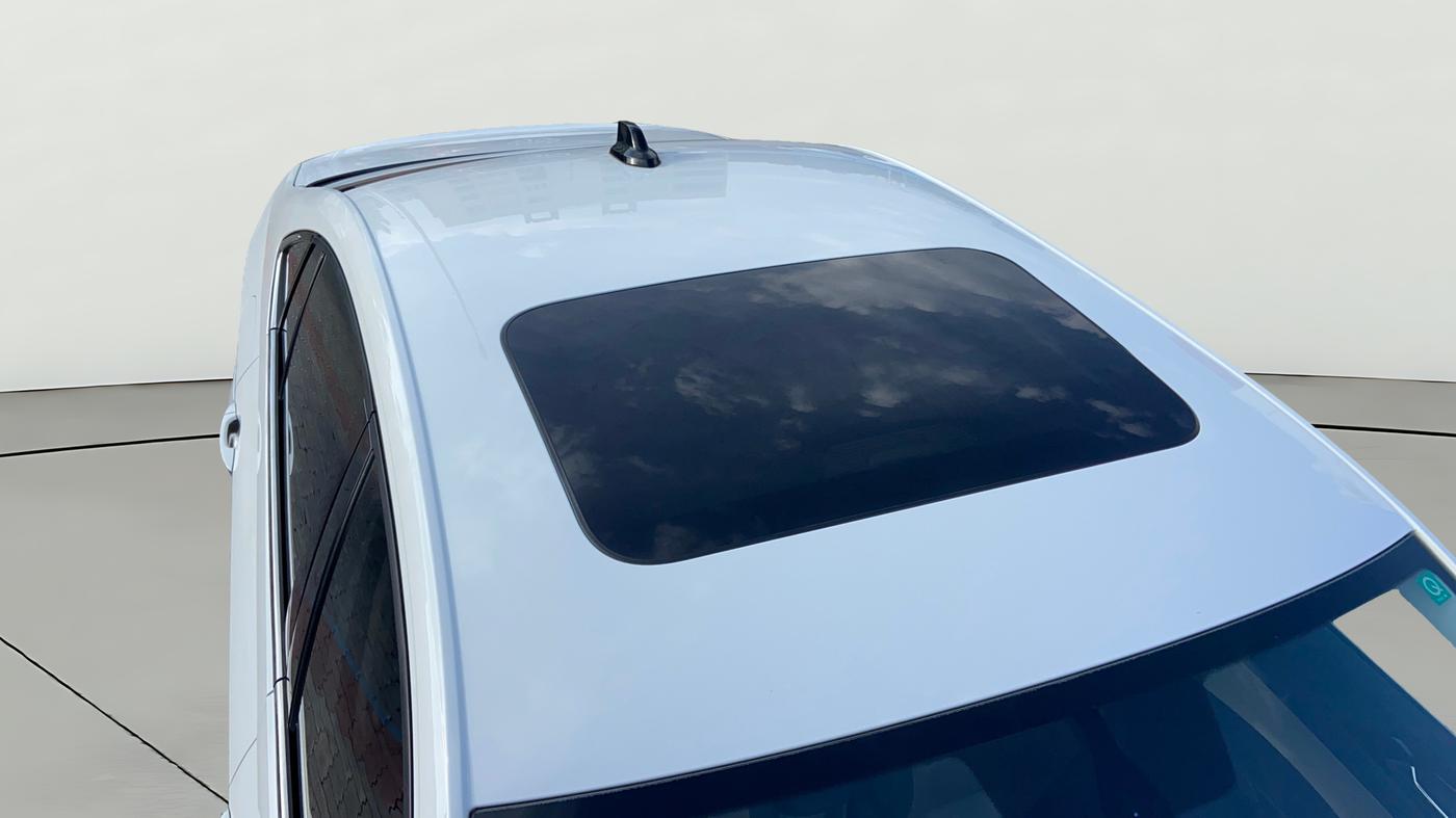 2023 Skoda SLAVIA STYLE 1.0L TSI AT, Petrol, Automatic, 40,673 km, Roof
