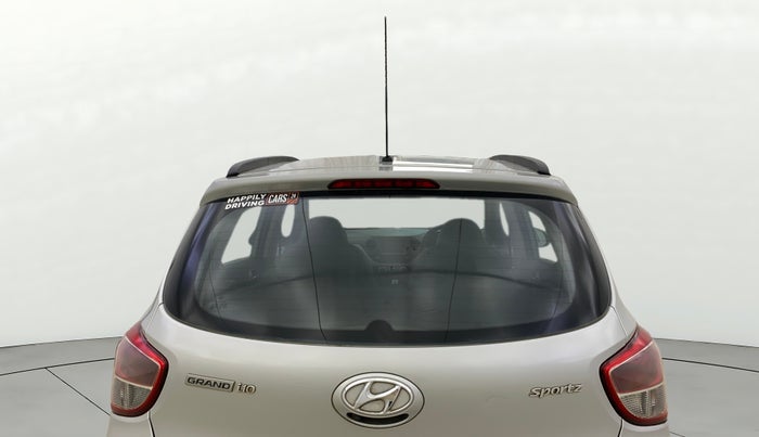 2017 Hyundai Grand i10 SPORTZ (O) 1.2 KAPPA VTVT, Petrol, Manual, 79,962 km, Rear Windshield