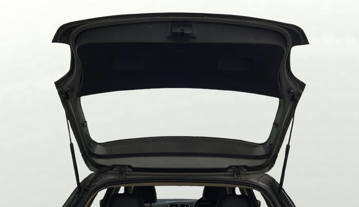 2014 Volkswagen Polo HIGHLINE DIESEL, Diesel, Manual, 58,909 km, Boot Door Open