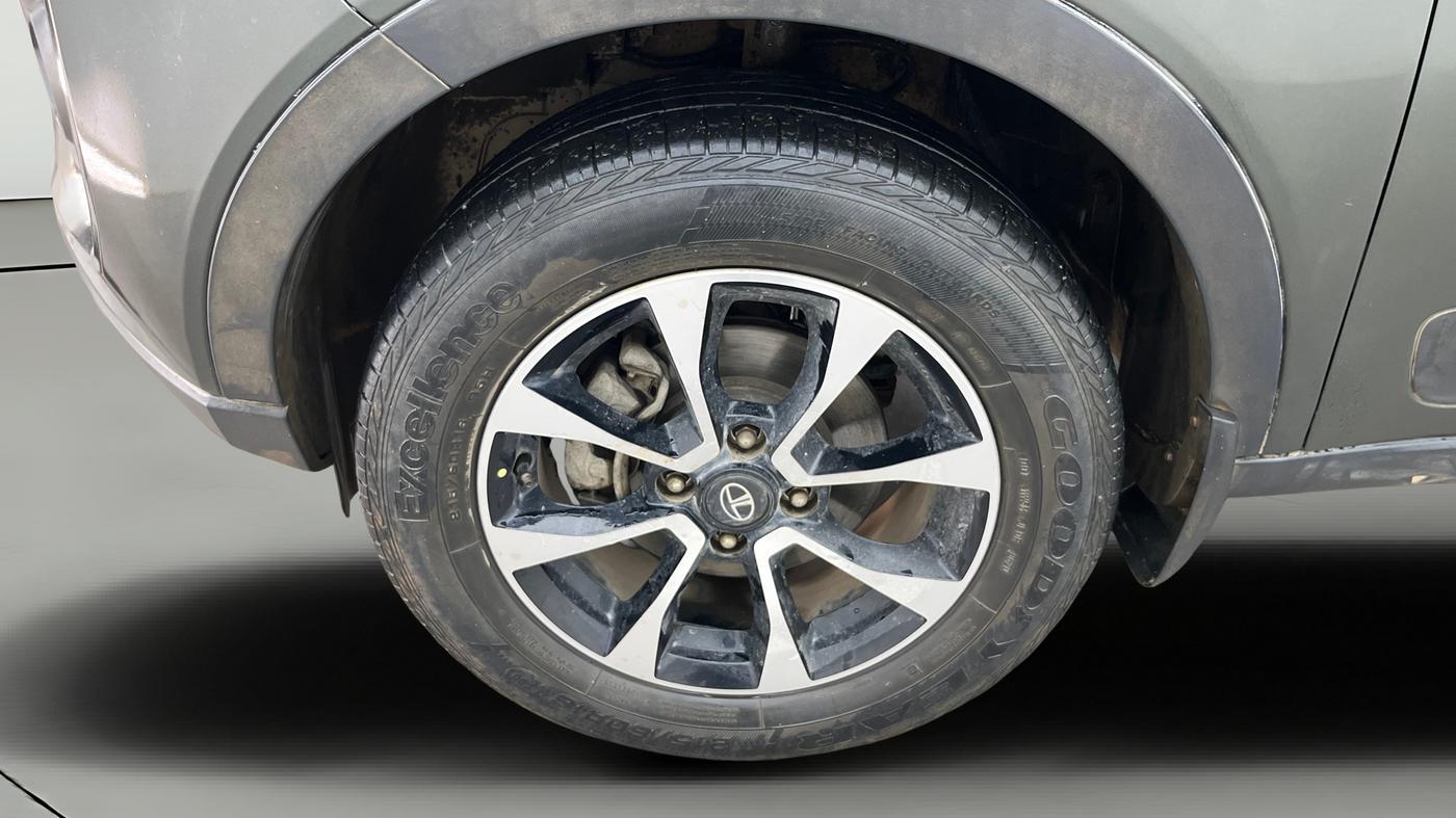2020 Tata NEXON XZ PLUS PETROL, Petrol, Manual, 39,721 km, Left Front Wheel
