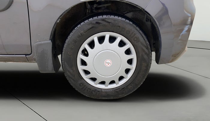2021 Maruti Alto LXI, CNG, Manual, 71,084 km, Right Front Wheel
