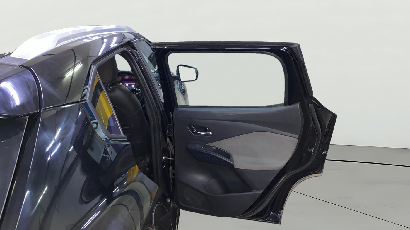 2025 Nissan MAGNITE N-Connecta B4D 1.0 Petrol AMT, Petrol, Automatic, 10,645 km, RHS Rear Door