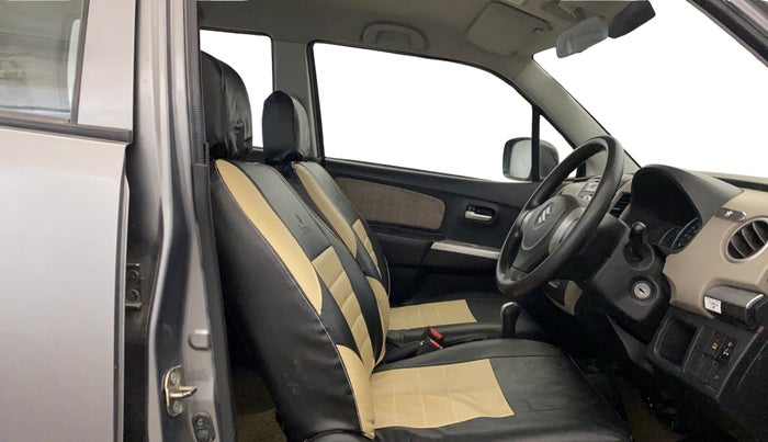 2016 Maruti Wagon R 1.0 VXI AMT, Petrol, Automatic, 64,867 km, Right Side Front Door Cabin