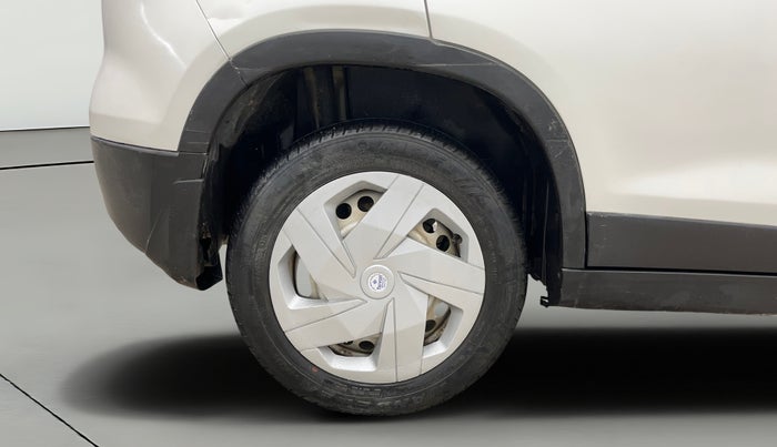 2021 Maruti Vitara Brezza LXI, Petrol, Manual, 52,923 km, Right Rear Wheel