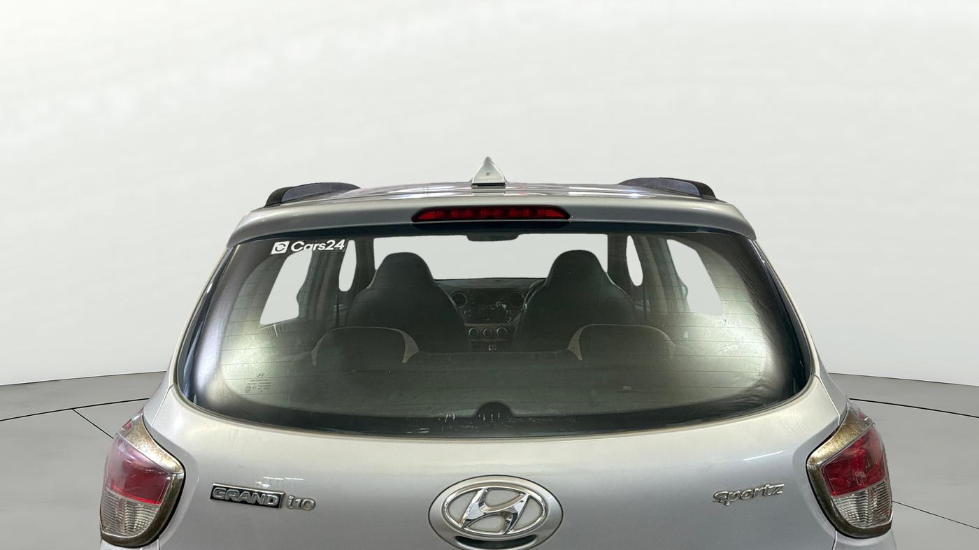 2016 Hyundai Grand i10 SPORTZ 1.2 KAPPA VTVT, Petrol, Manual, 83,389 km, Rear Windshield