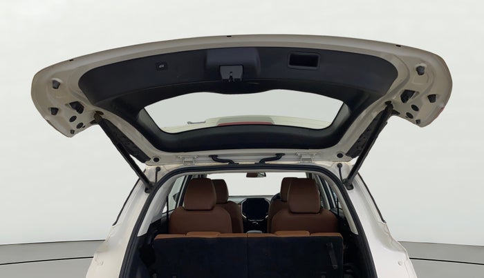 2020 MG HECTOR PLUS SHARP 1.5 PETROL TURBO DCT 6-STR, Petrol, Automatic, 55,286 km, Boot Door Open