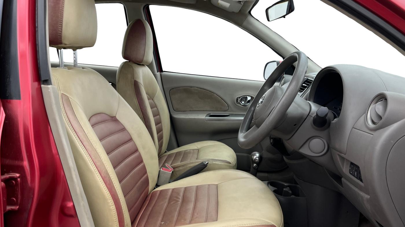 2013 Nissan Micra XV CVT, Petrol, Automatic, 68,014 km, Right Side Front Door Cabin