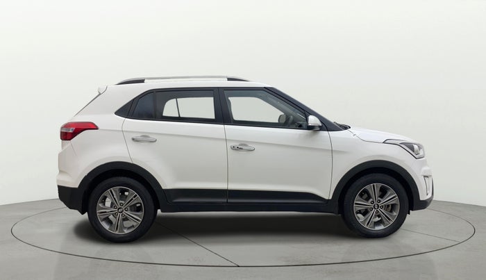 2017 Hyundai Creta SX PLUS AT 1.6 DIESEL, Diesel, Automatic, 89,988 km, Right Side View