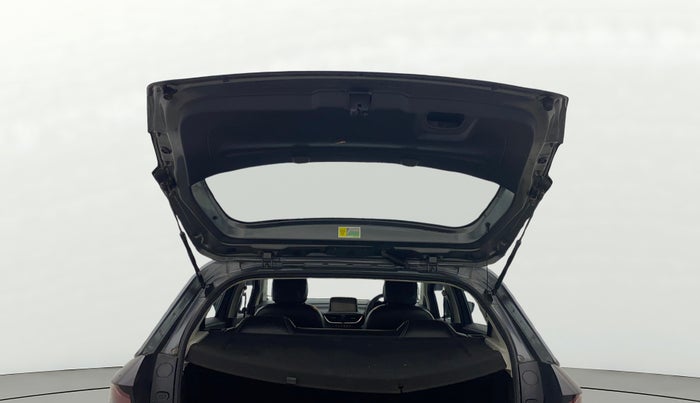 2024 Tata ALTROZ XM PLUS CNG, CNG, Manual, 37,548 km, Boot Door Open