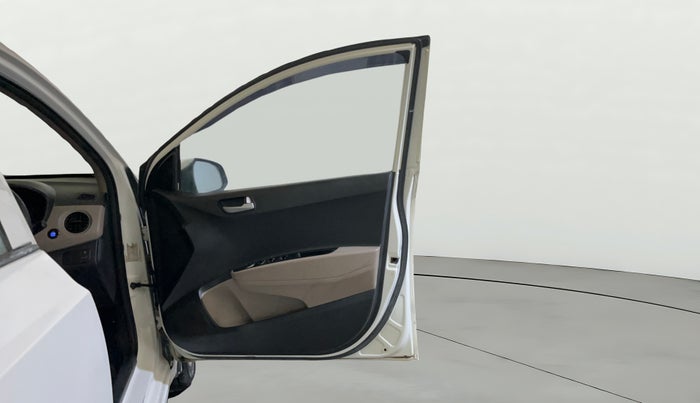 2014 Hyundai Grand i10 SPORTZ 1.2 KAPPA VTVT, Petrol, Manual, 91,388 km, RHS Front Door