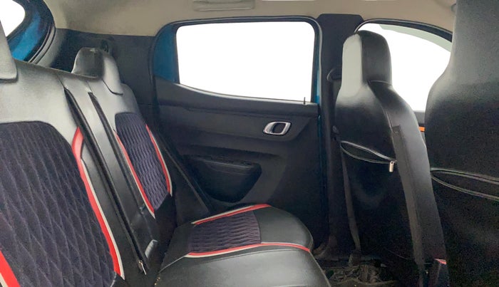 2021 Renault Kwid CLIMBER 1.0 AMT (O), Petrol, Automatic, 49,505 km, Right Side Rear Door Cabin