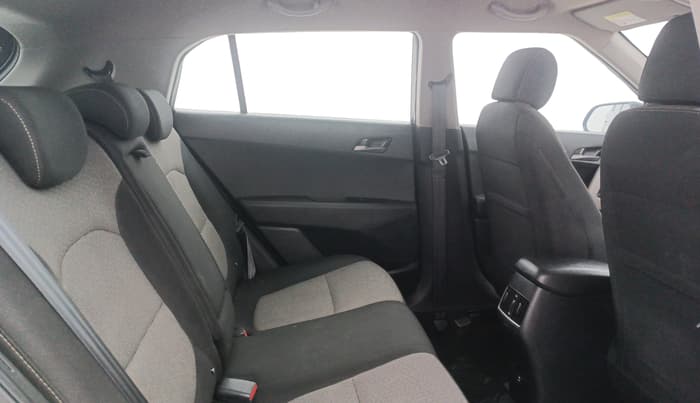 2017 Hyundai Creta SX PLUS AT 1.6 PETROL, Petrol, Automatic, 59,262 km, Right Side Rear Door Cabin
