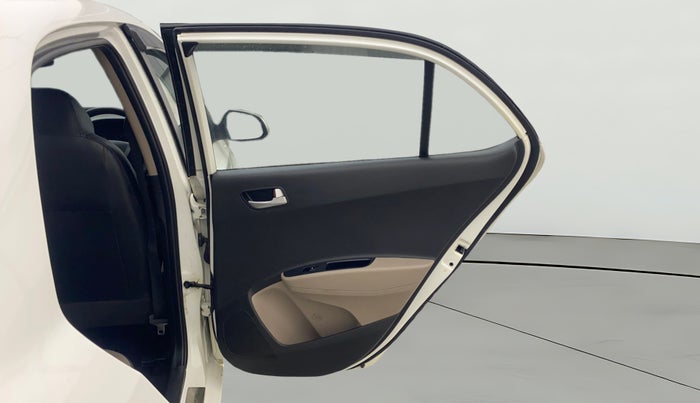 2015 Hyundai Xcent S 1.2, Petrol, Manual, 11,524 km, RHS Rear Door