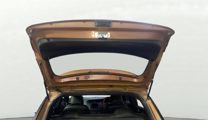 2018 Hyundai i20 Active 1.2 S, Petrol, Manual, 40,587 km, Boot Door Open