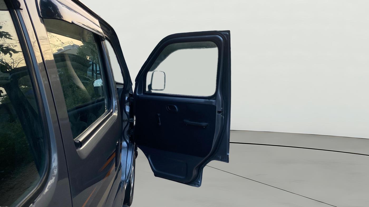 2019 Maruti Eeco 7 STR, Petrol, Manual, 10,176 km, RHS Front Door