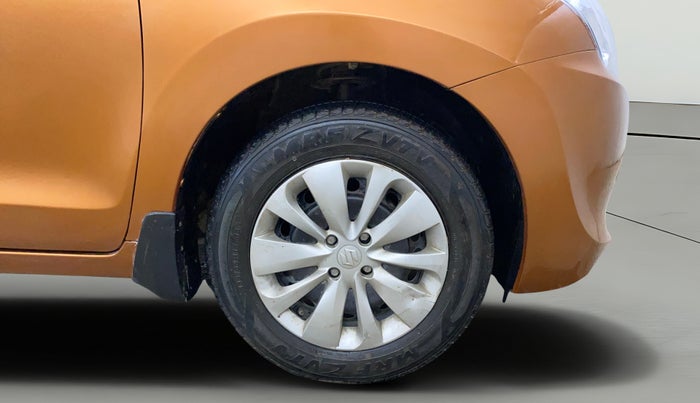 2017 Maruti Baleno DELTA PETROL 1.2, Petrol, Manual, 63,206 km, Right Front Wheel