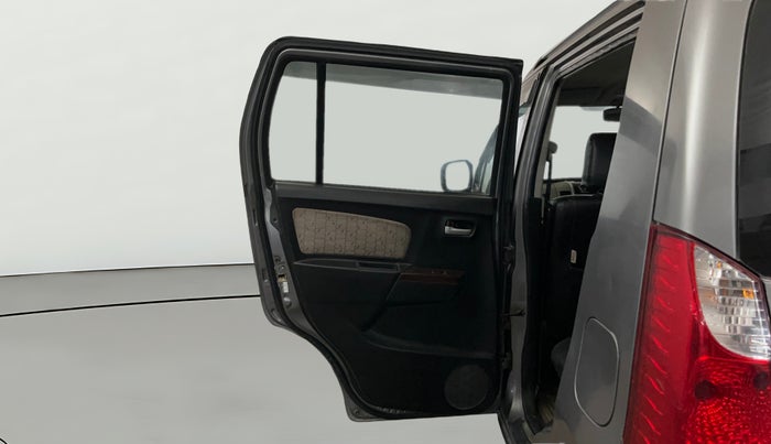 2016 Maruti Wagon R 1.0 VXI, CNG, Manual, 65,938 km, LHS Rear Door