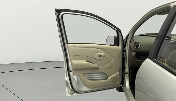 2017 Datsun Redi Go T (O), Petrol, Manual, 63,316 km, LHS Front Door