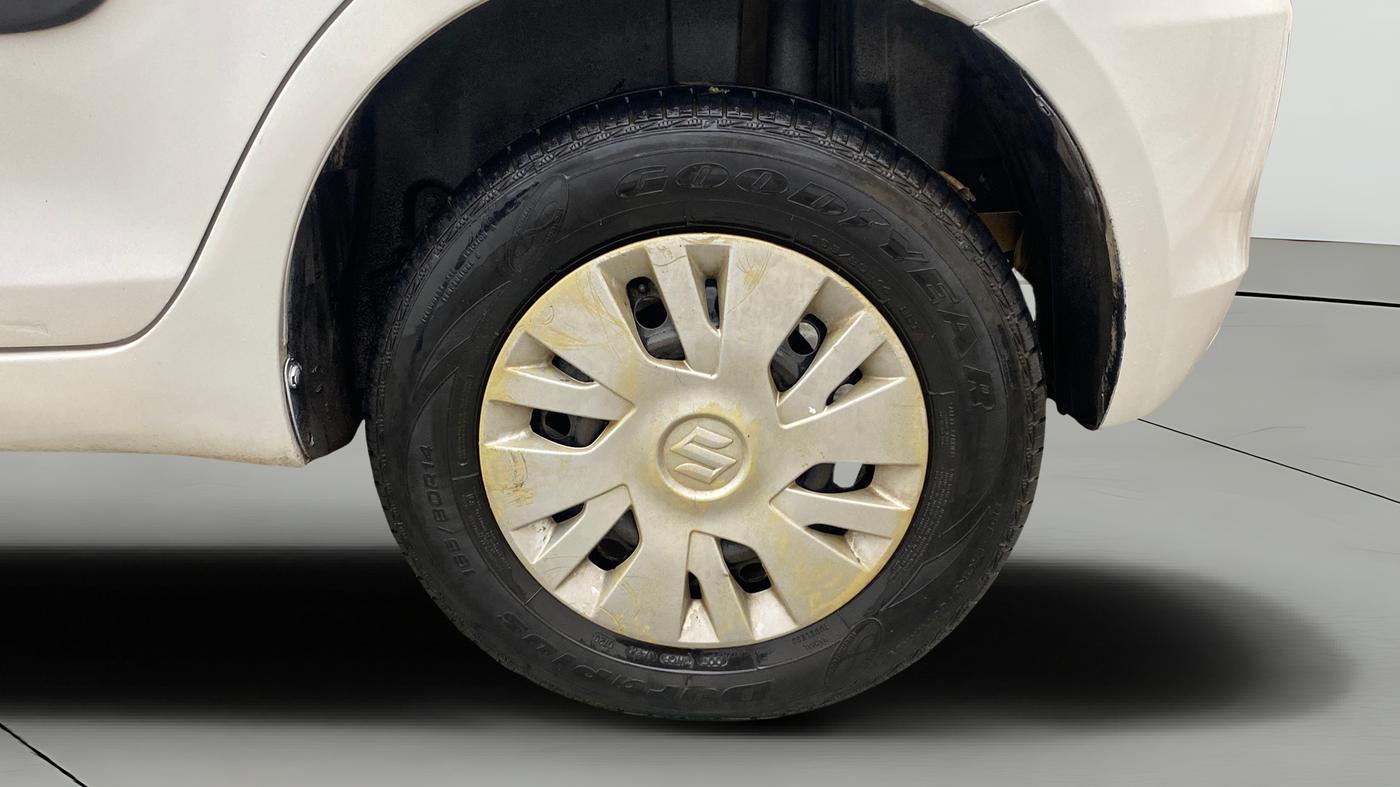 2013 Maruti Swift VDI, Diesel, Manual, 1,49,914 km, Left Rear Wheel