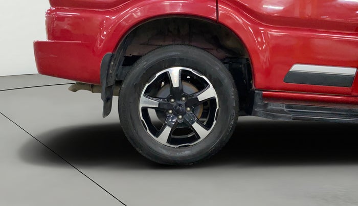 2024 Mahindra SCORPIO CLASSIC S11 MT 7S CC, Diesel, Manual, 25,948 km, Right Rear Wheel