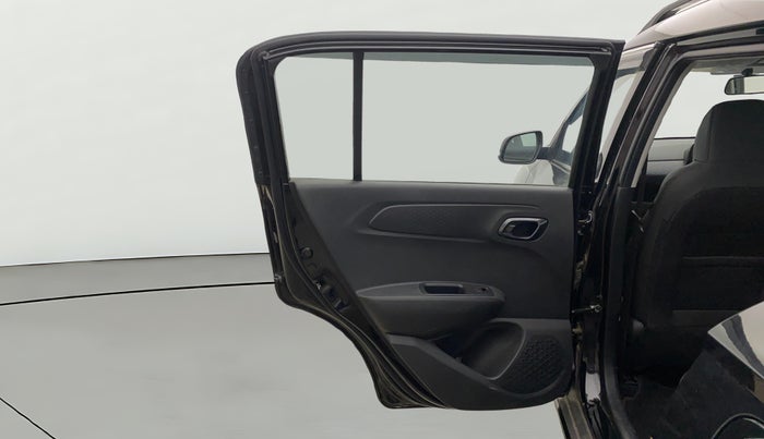 2025 Hyundai EXTER SX 1.2 MT Knight Edition Hy-CNG Duo, CNG, Manual, 4,273 km, LHS Rear Door