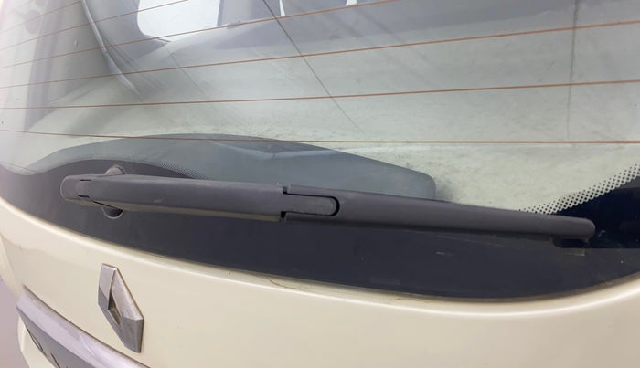 2013 Renault Duster 85 PS RXL DIESEL, Diesel, Manual, 1,07,789 km, Rear Wiper