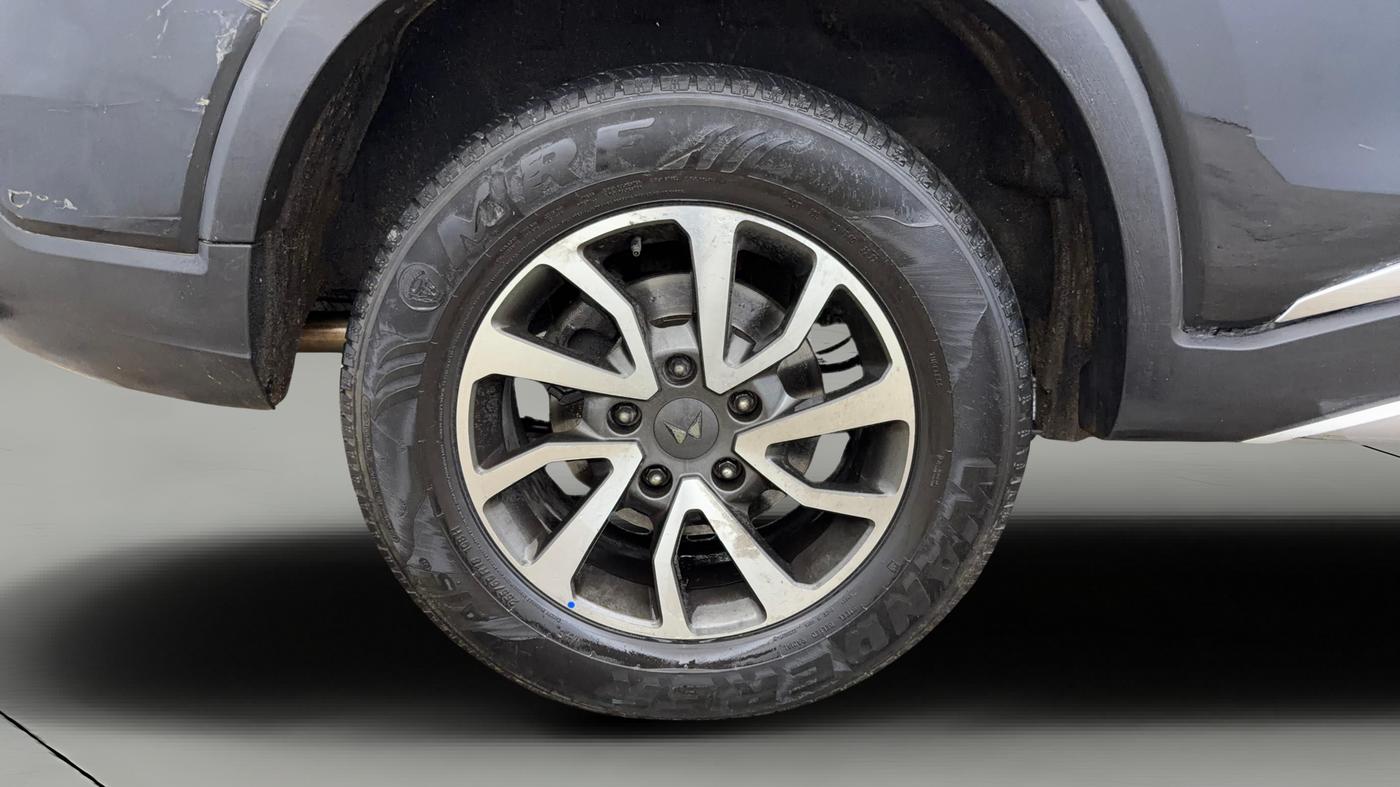 2022 Mahindra SCORPIO-N Z8 L DIESEL AT 2WD 7 STR, Diesel, Automatic, 25,432 km, Right Rear Wheel