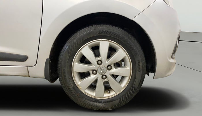 2014 Hyundai Xcent S (O) 1.2, Petrol, Manual, 68,104 km, Right Front Wheel