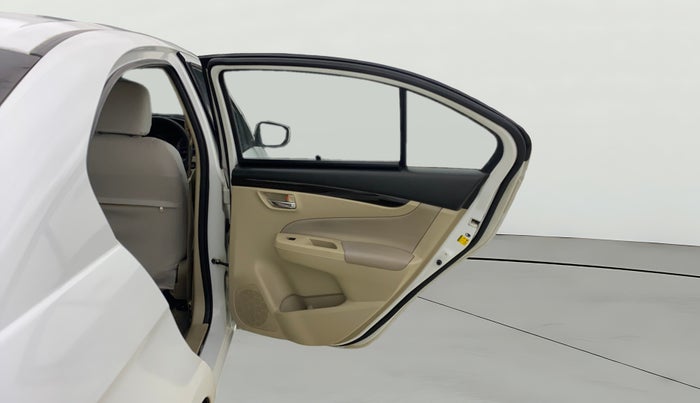 2017 Maruti Ciaz ZETA 1.4  MT PETROL, Petrol, Manual, 74,331 km, RHS Rear Door