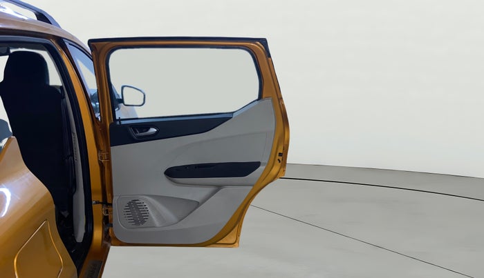 2021 Renault TRIBER RXZ AMT, Petrol, Automatic, 19,077 km, RHS Rear Door