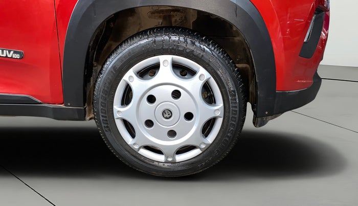 2017 Mahindra KUV 100 NXT K6+ P 6 STR, Petrol, Manual, 22,679 km, Right Front Wheel