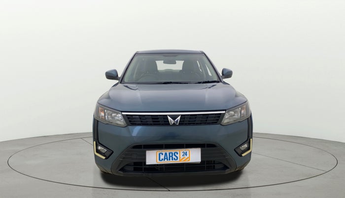 2022 Mahindra XUV300 W4 1.5 DIESEL, Diesel, Manual, 49,824 km, Front