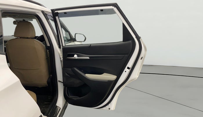 2022 KIA SELTOS HTK PLUS 1.5 IMT, Petrol, Manual, 29,009 km, RHS Rear Door