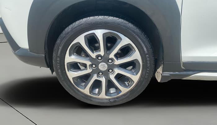 2023 Maruti XL6 ZETA CNG, CNG, Manual, 1,03,816 km, Left Front Wheel