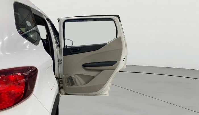 2020 Renault TRIBER RXT AMT, Petrol, Automatic, 50,642 km, RHS Rear Door