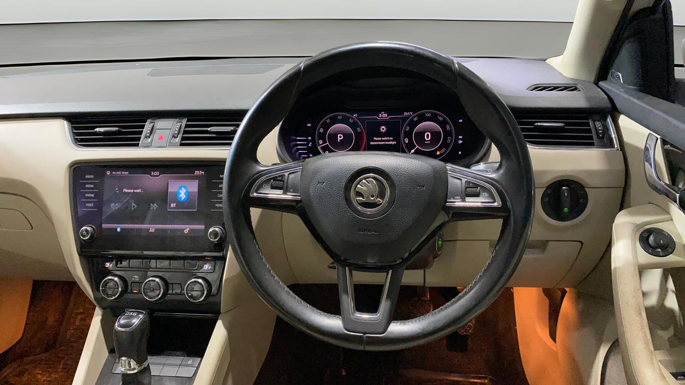 2019 Skoda Octavia L&K 1.8 TSI AT, Petrol, Automatic, 41,967 km, Steering Wheel Close Up