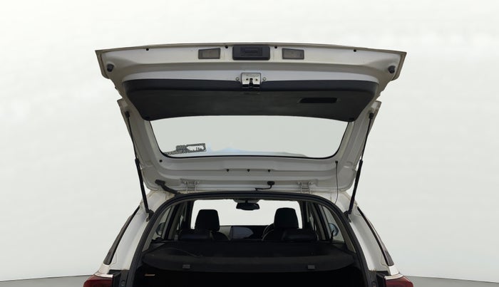 2020 KIA SONET GTX PLUS 1.0 DCT, Petrol, Automatic, 92,152 km, Boot Door Open