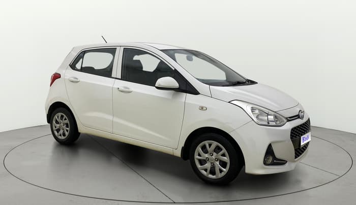 2017 Hyundai Grand i10 MAGNA AT 1.2 KAPPA VTVT, Petrol, Automatic, 18,660 km, Right Front Diagonal