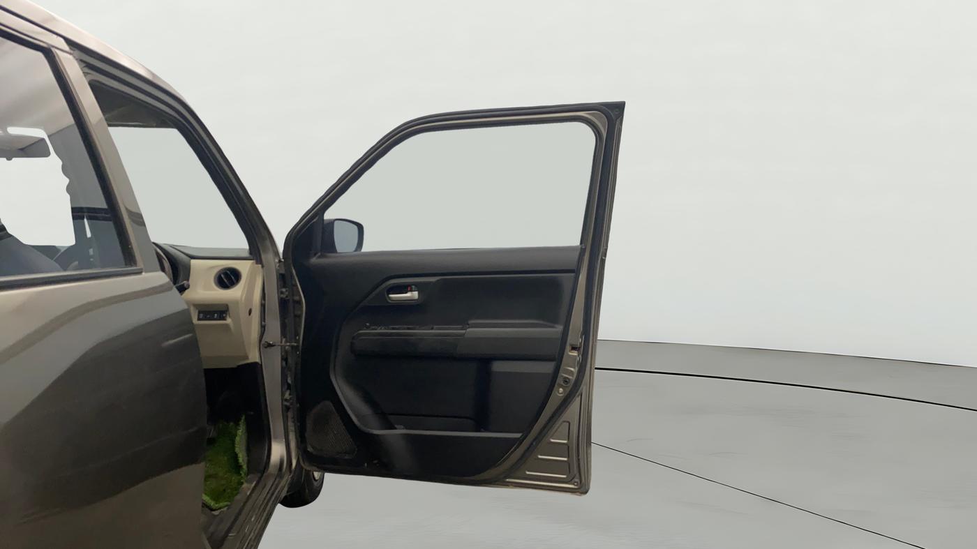 2023 Maruti New Wagon-R VXI 1.0, Petrol, Manual, 37,857 km, RHS Front Door