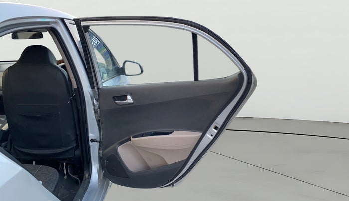 2015 Hyundai Xcent S 1.2, Petrol, Manual, 39,511 km, RHS Rear Door